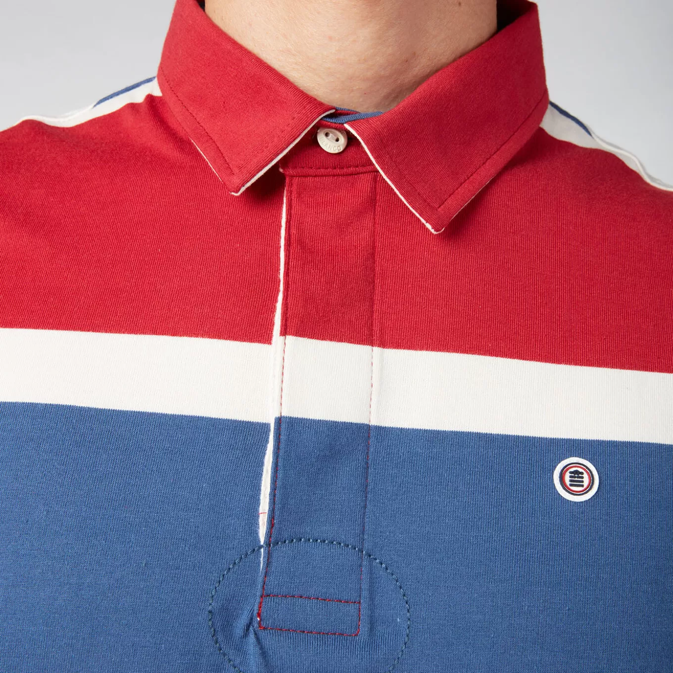 play_rugby_polo_shirt_with_red_tricolor_stripes_7.webp SERGE BLANCO® Polo Shirts^Play rugby polo shirt with red tricolor stripes